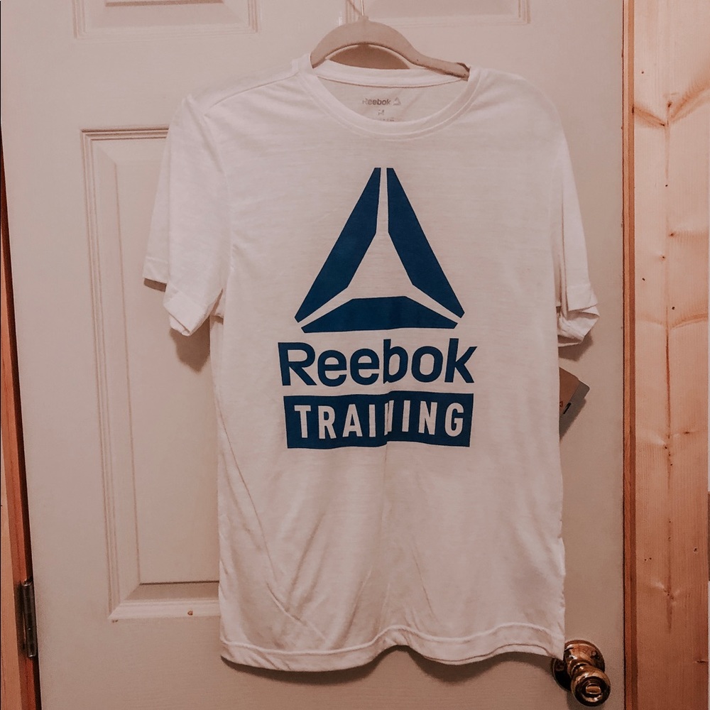 NWT REEBOK TEE